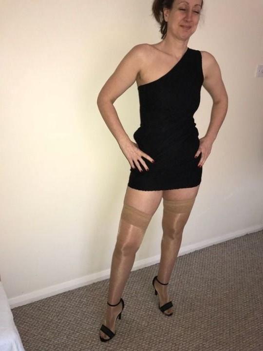 25P UK wife