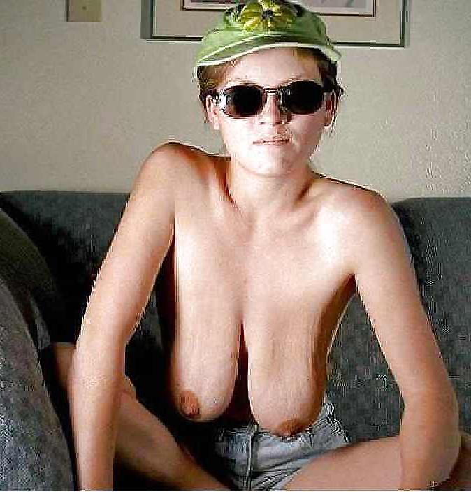 20P Saggy Tits 14