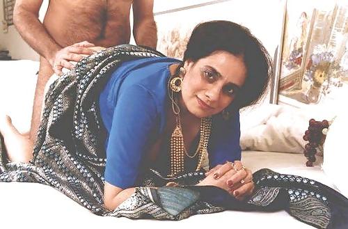25P Indian aunty 