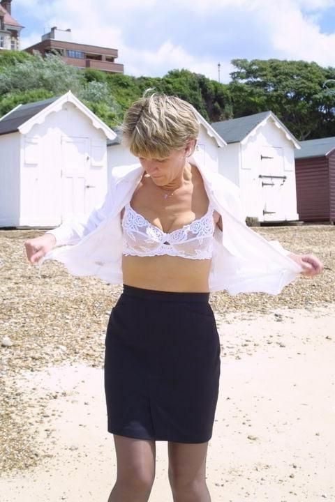 12P My wife 44