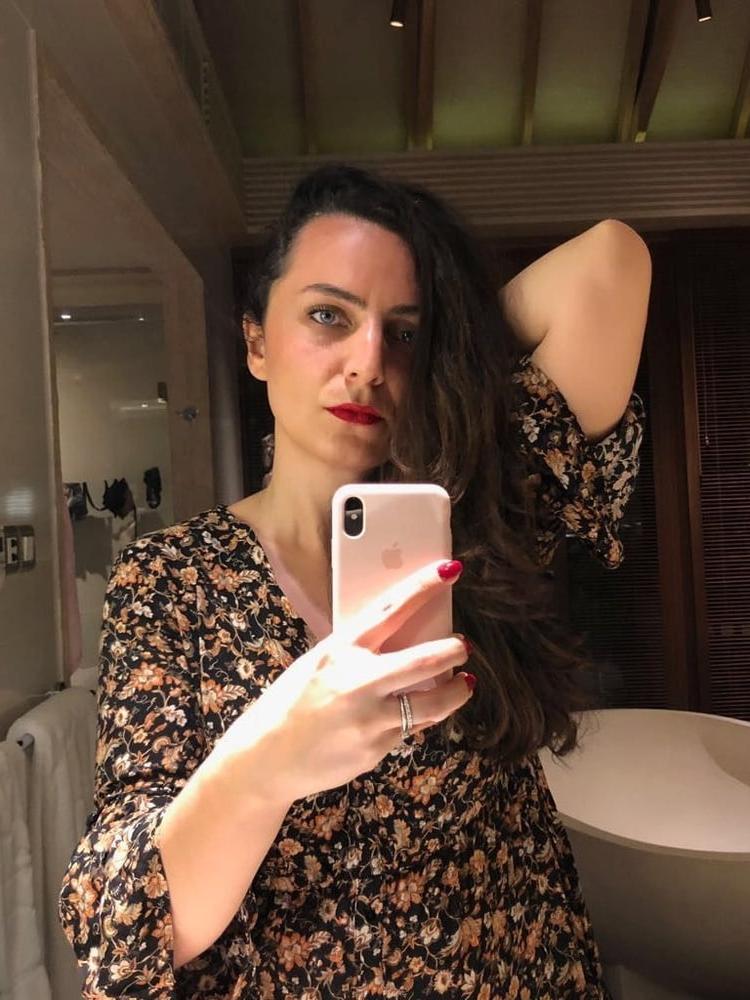 25P wife with no idea 22