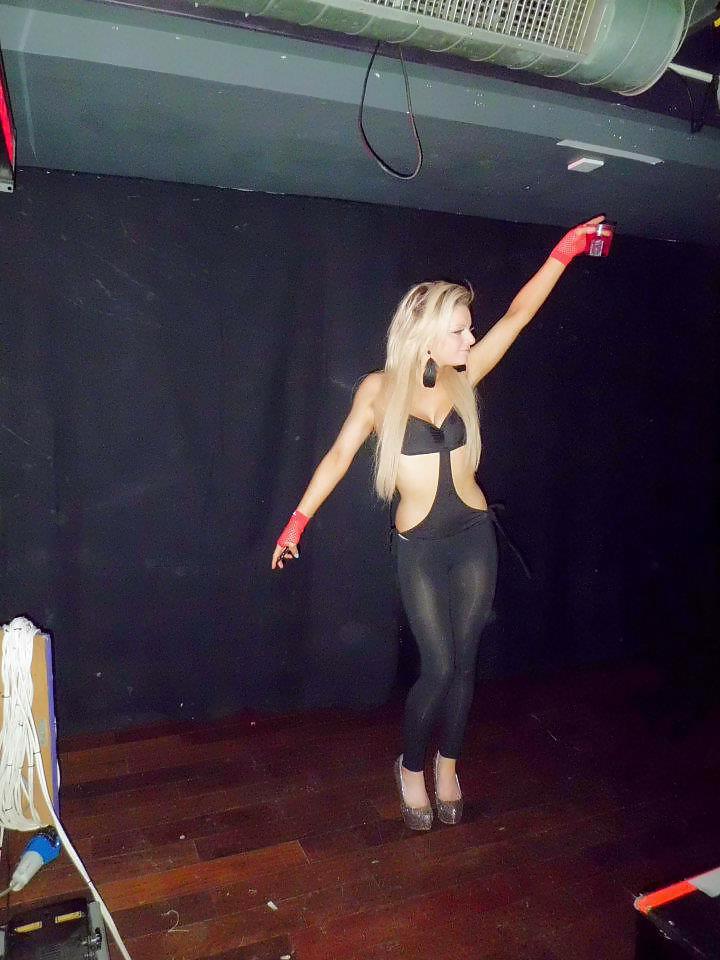 25P Hot babes 25