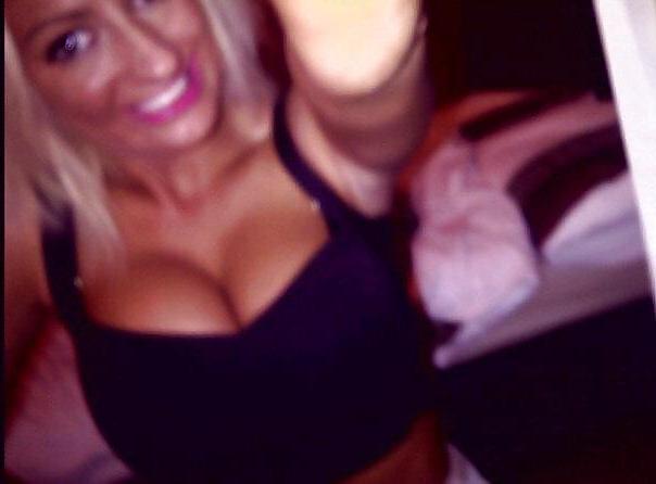25P Hot babes 25
