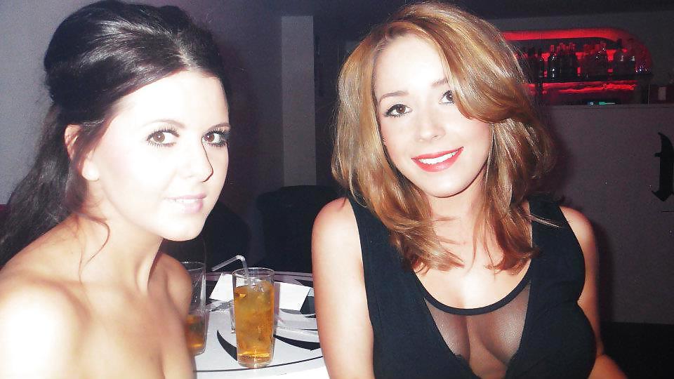 25P Hot babes 25