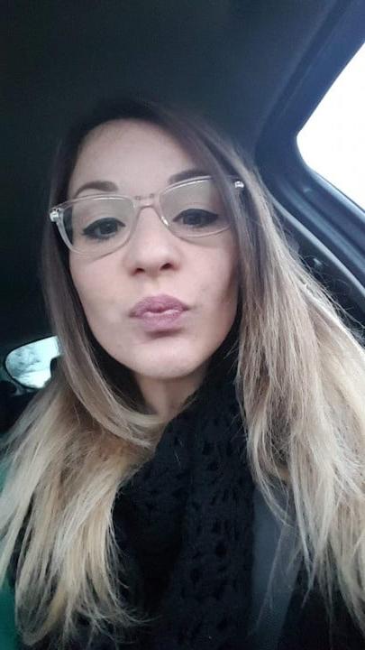 23P My friend's wife