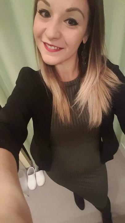 23P My friend's wife