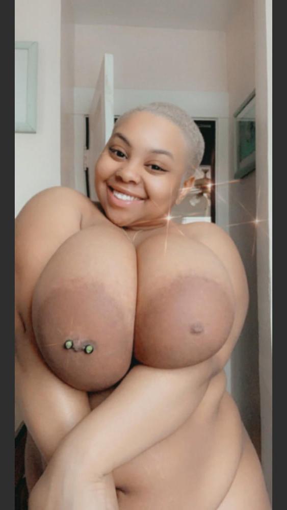 25P Ebony Beauties 3