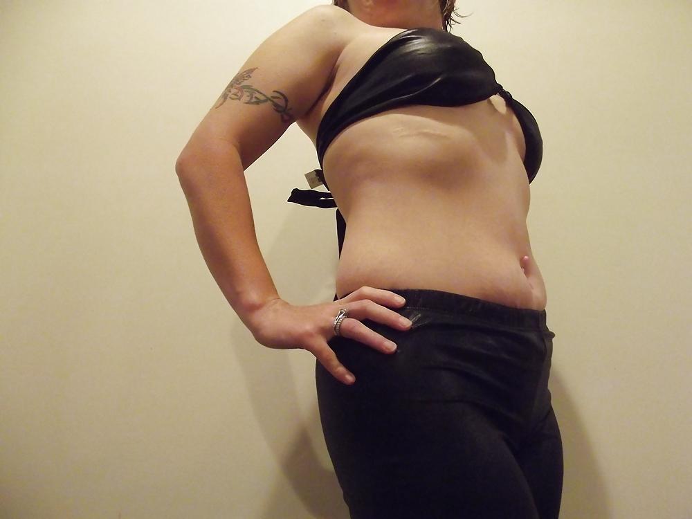 4P Wife Showing her perky tits