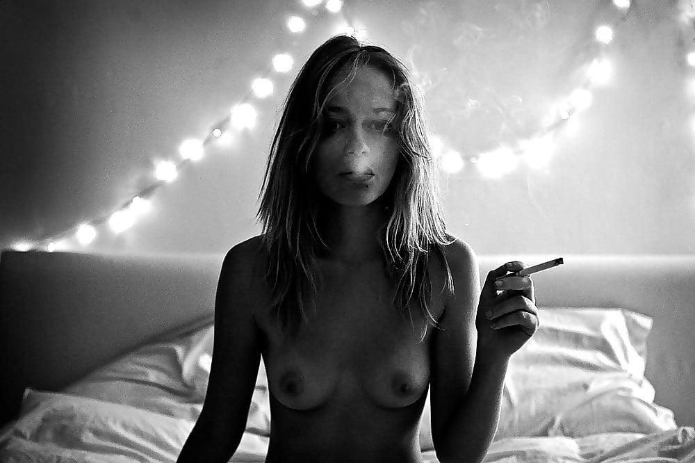 25P Smoking Hot Smokers 5