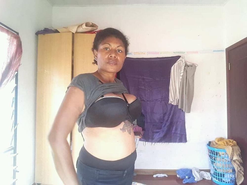 24P Png 2k20  milfs exposed
