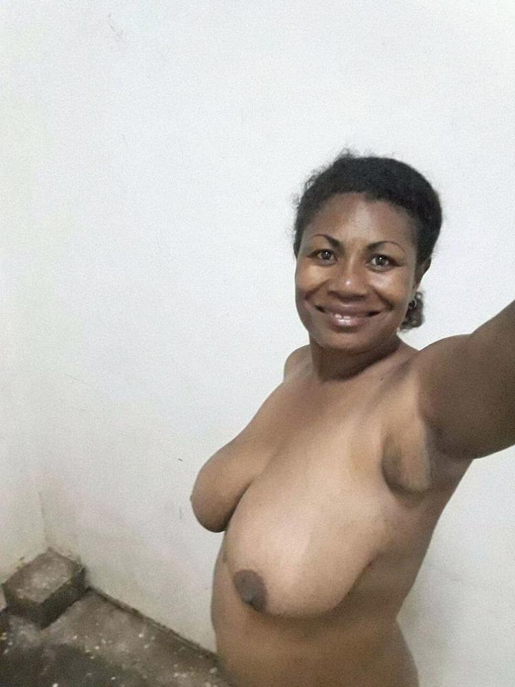 24P Png 2k20  milfs exposed