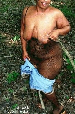 15P Ebony amateur pics from around the web 14