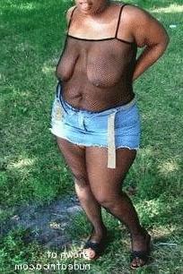 15P Ebony amateur pics from around the web 14