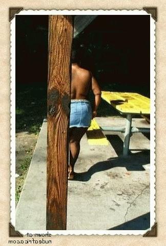 15P Ebony amateur pics from around the web 14