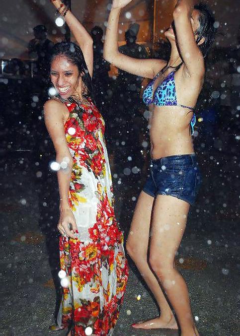 25P Indian Girls at Pool Party