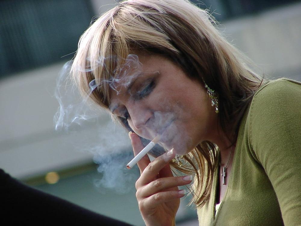 25P Smoking 1