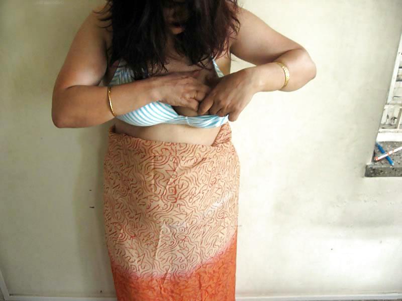 16P Hot indian mature