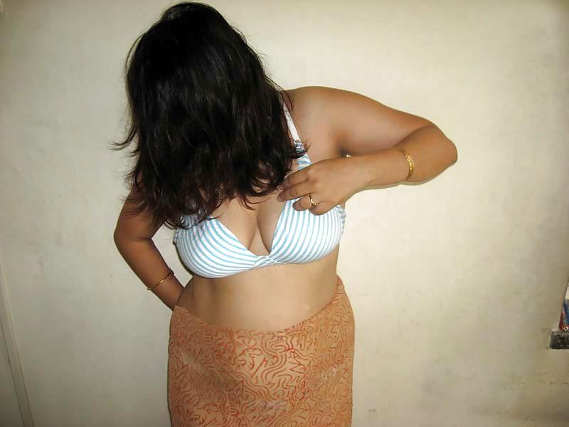 16P Hot indian mature
