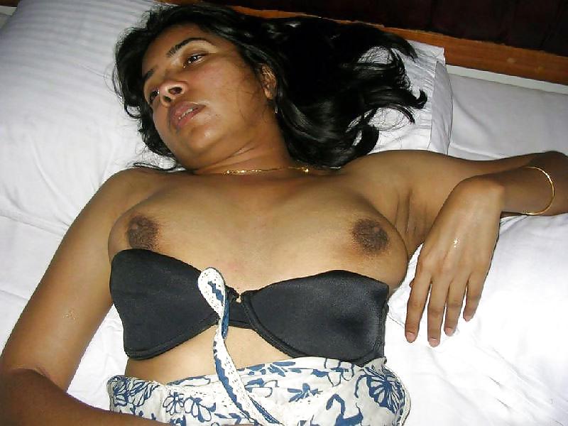 10P Hude indian girl
