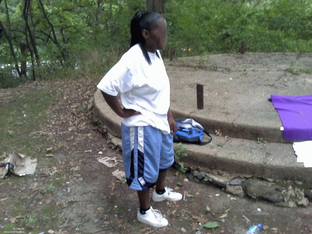 25P Ebony amateur pics from around the web 12