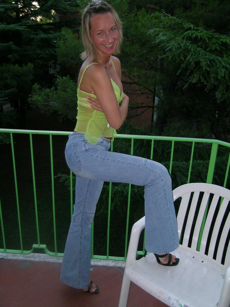 15P Sexy Patrycja my friend's wife