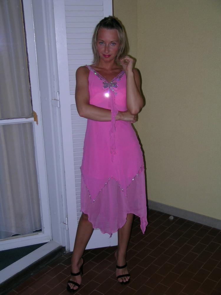 15P Sexy Patrycja my friend's wife