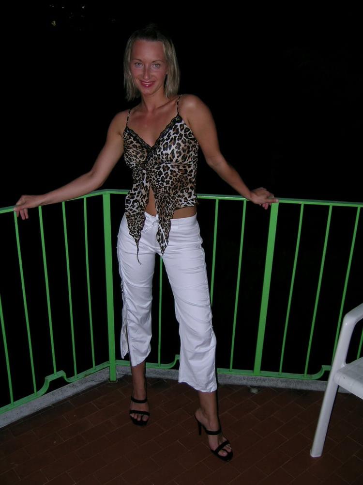 15P Sexy Patrycja my friend's wife