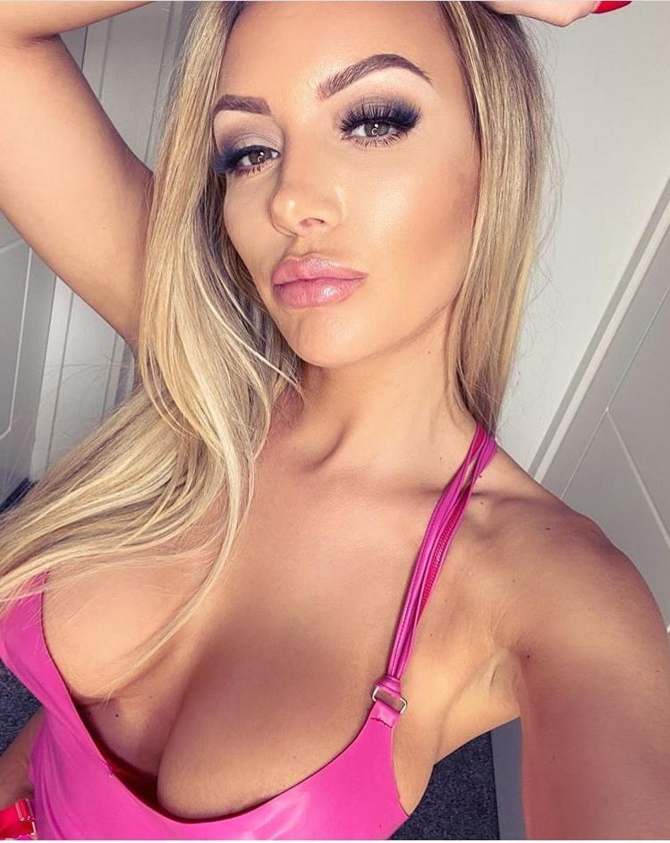 25P Bang Babes 12..Gorgeous Smoking Hot Pussy