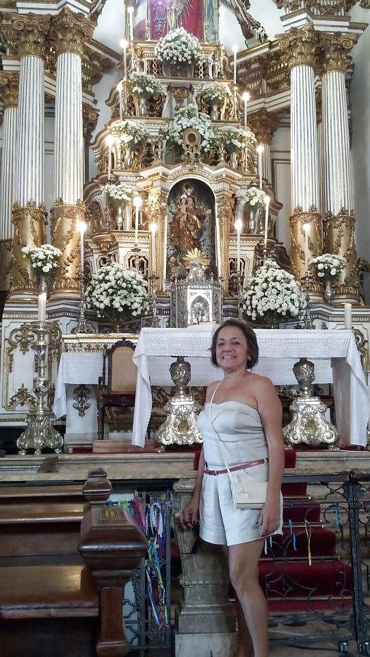 25P Facebook friend, Candida, divorced milf
