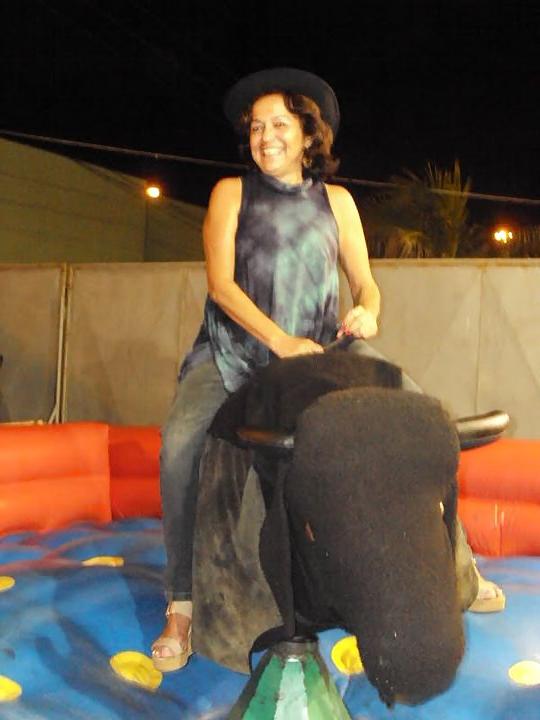25P Facebook friend, Candida, divorced milf