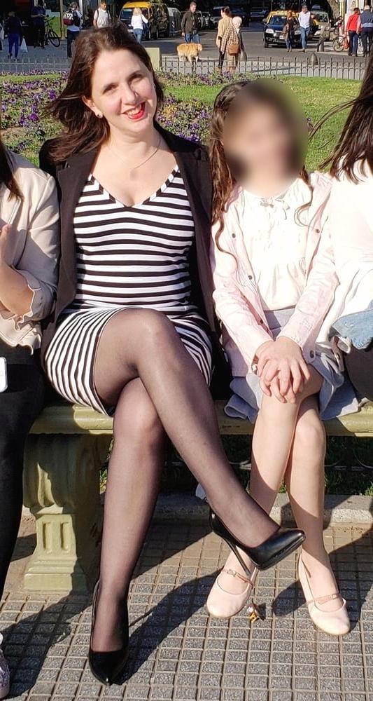 25P Jew Wife in Pantyhose #001