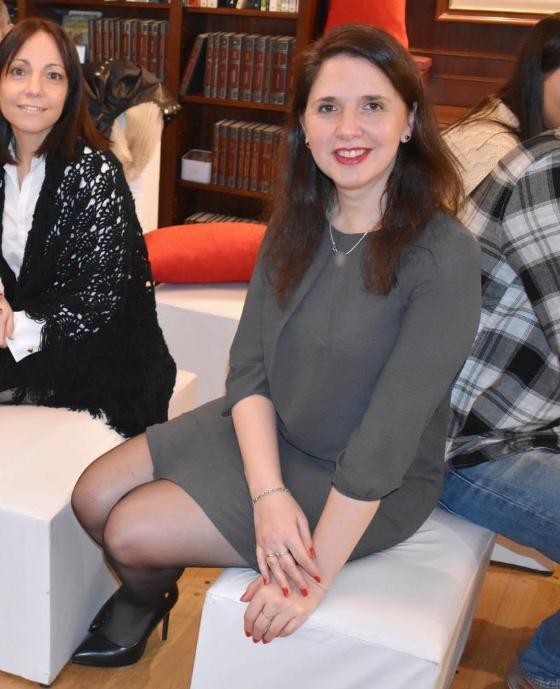 25P Jew Wife in Pantyhose #001
