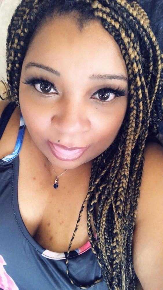 25P My 49 year old fuckable aunty