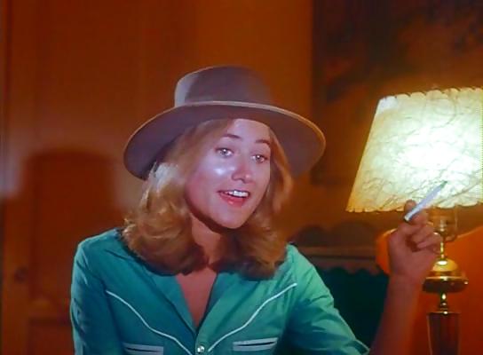 25P Marcia Brady SMOKING