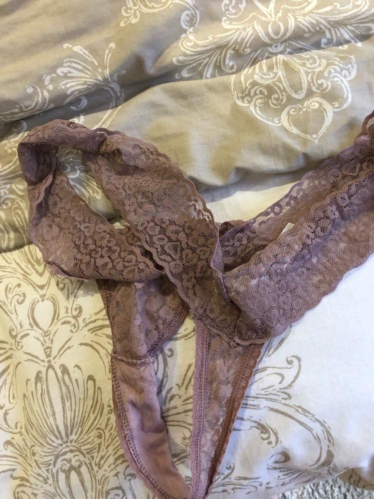 11P Fife milf Karen's favorite toy