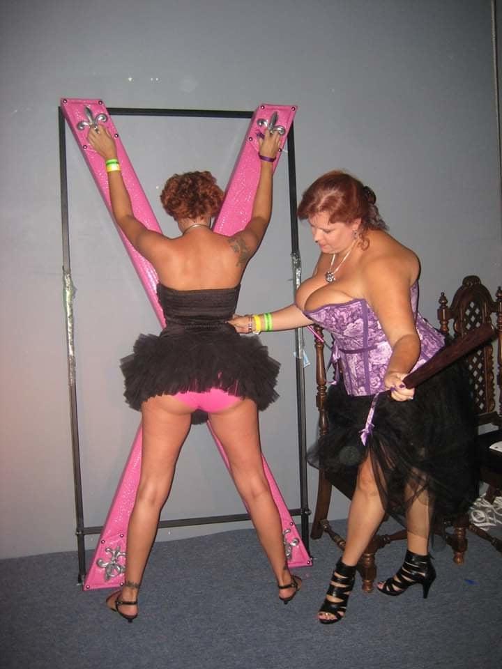 25P Mature wife  hot