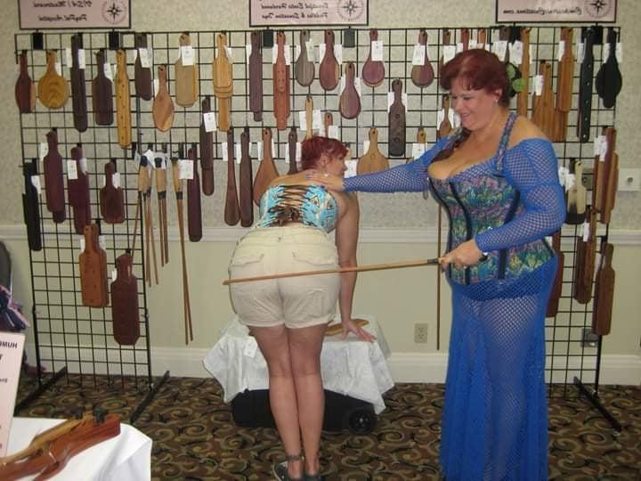 25P Mature wife  hot