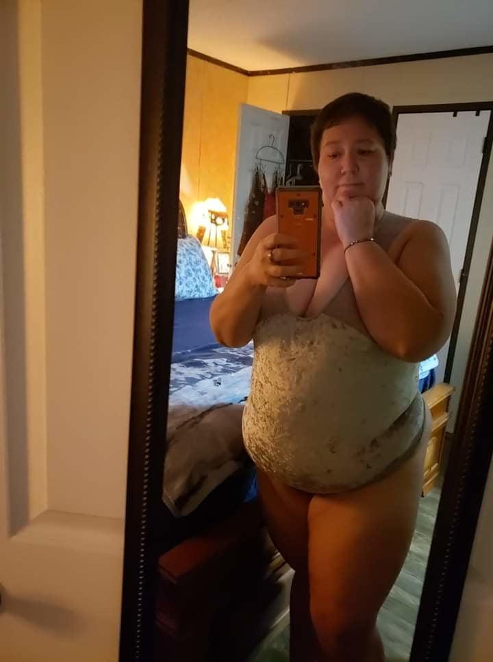25P Mature wife  hot