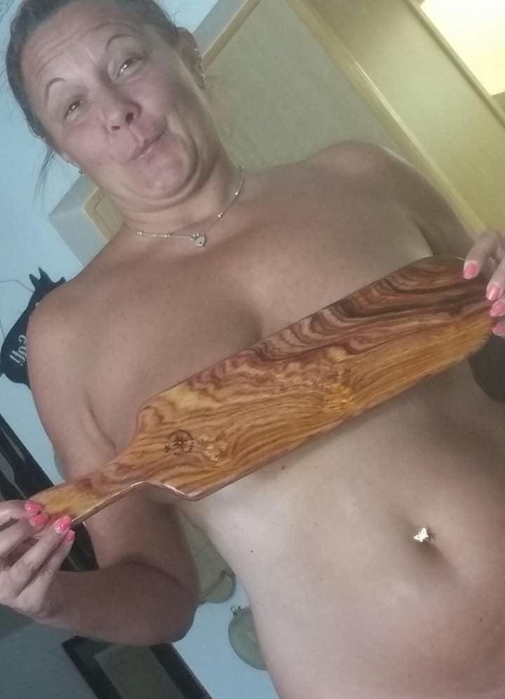 25P Mature wife  hot