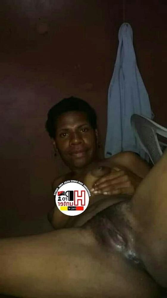 22P Png 2k20 MILFs ausgesetzt