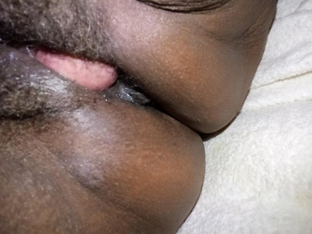 11P 58 Ebony Granny Prolapse Pussy Squirts Puddles