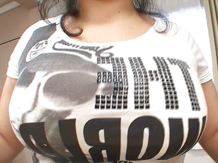 20P BIG BOOBS BUSTY ASIAN BIG TITS
