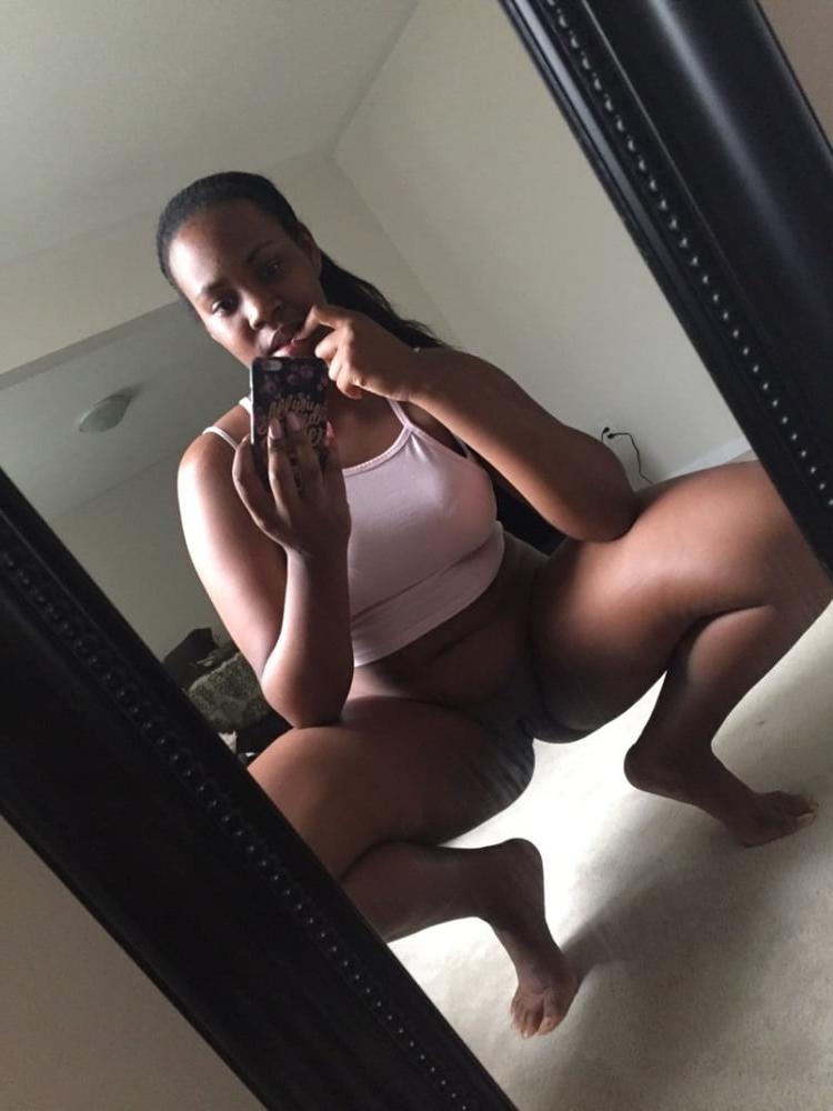 25P Amateur Ebony Babes - 1