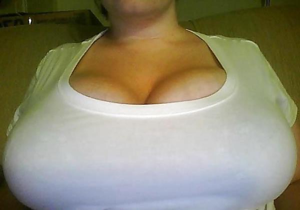 20P Huge Tits, Tight Tops 14
