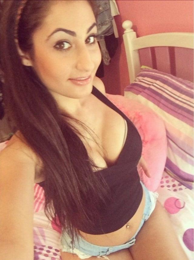 25P Persian Babes - 2