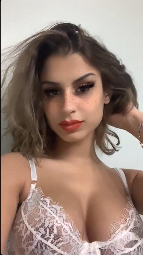 25P Persian Babes - 2