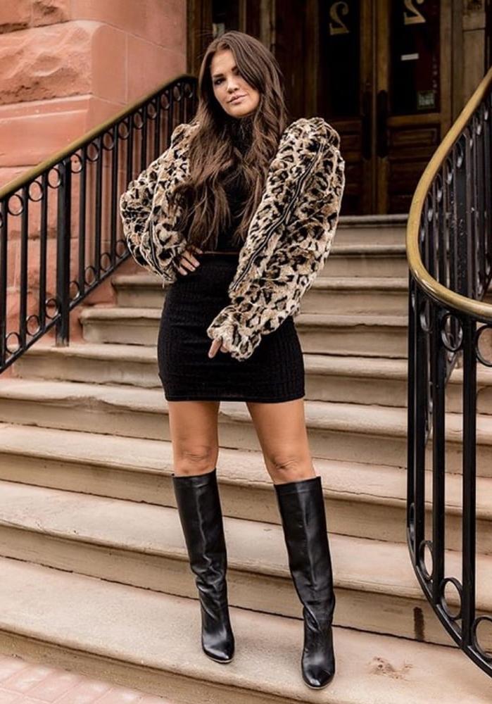 25P Milfs &amp; Gilfs wearing boots no.72