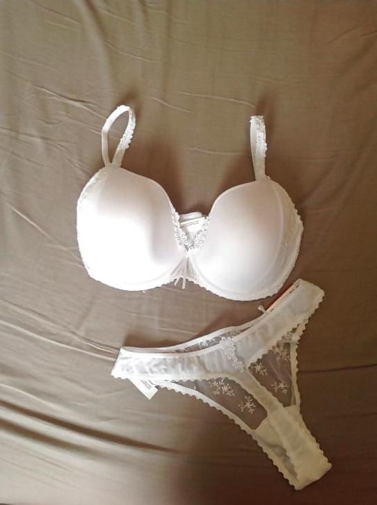 25P Policz indian stepmum's sexy lingries