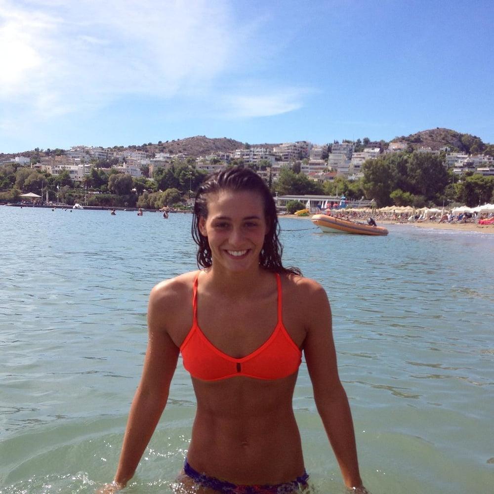 25P Dorottya Szilagyi (Hungarian Waterpolo Player)
