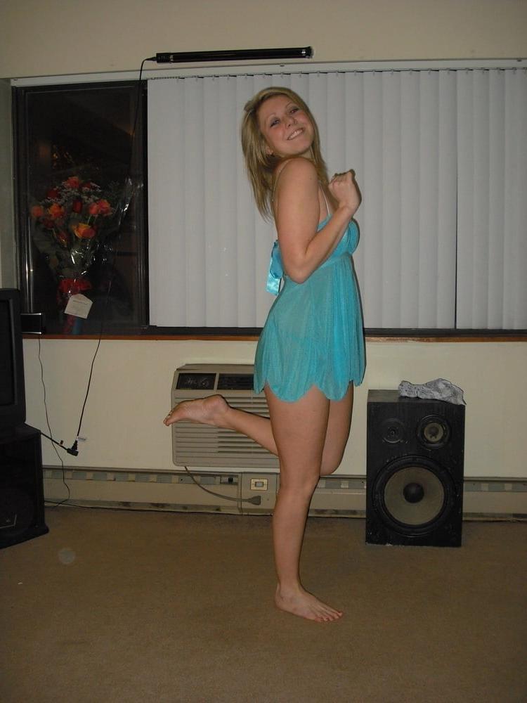 25P Naughty wife 24